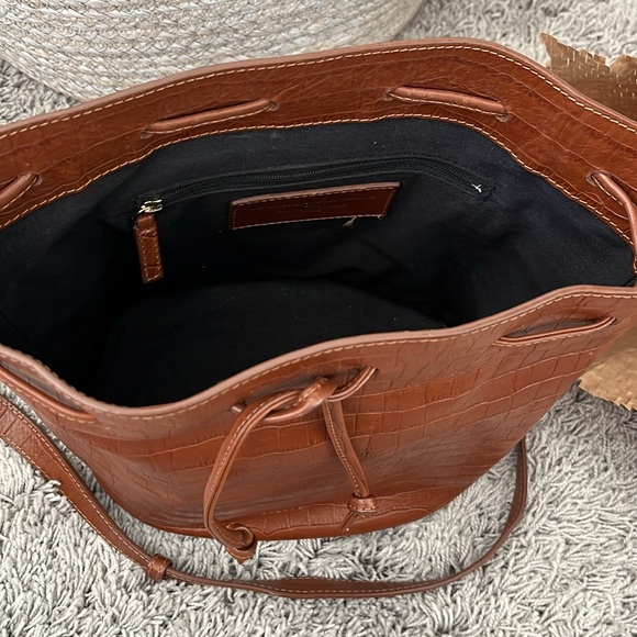 Sezane Farrow Camel Croco Bucket Bag - Picture 14 of 16